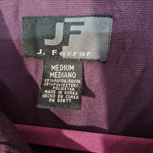 Purple button down shirt Men's size medium - Picture 3 of 4